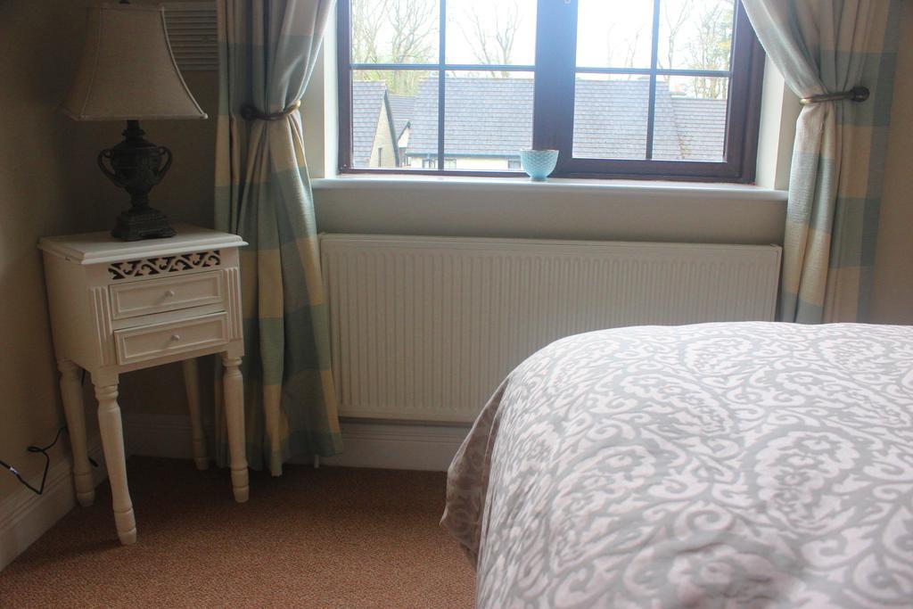 Mohill Crofton House Lough Rynnヴィラ エクステリア 写真